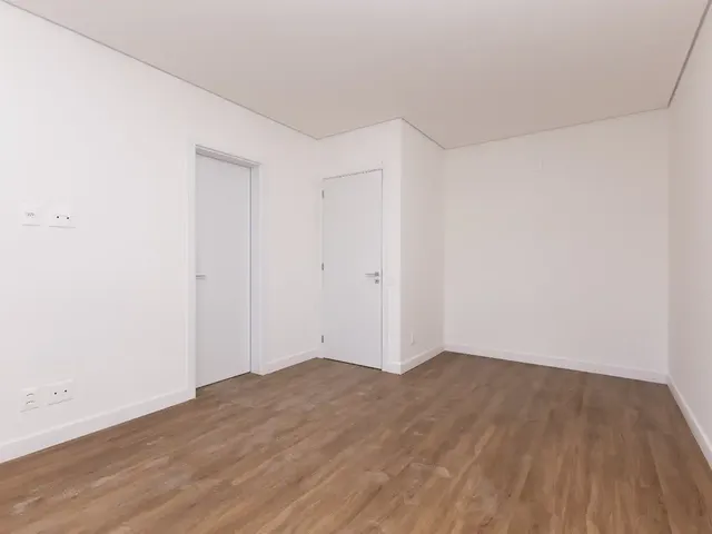 Imagem 9: Apartamento À Venda no Ed Luar - Avulso 1601, com 4 Quartos e 142M²
