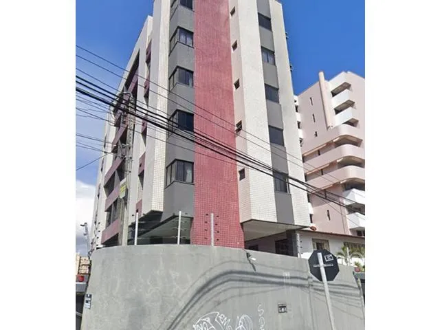 Imagem: O apartamento possui 3 Dormitórios, 2 Banheiros, 2 Vagas
