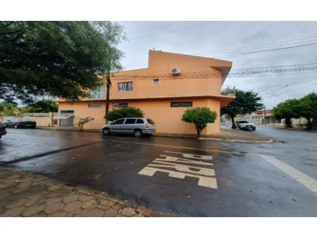 Imagem 7: CASA RESIDENCIAL em CARLÓPOLIS - PR, CENTRO