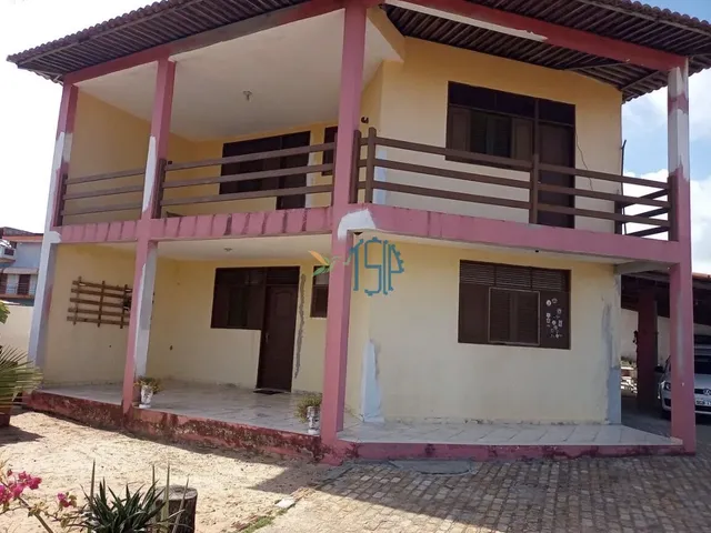 Imagem: Casa Sobrado / Casa padrão em Santa Rita
