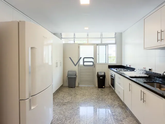 Imagem 13: Apartamento Cobertura Duplex com 6 quartos, 3 vagas de garagem, 483,2m² privativos, no