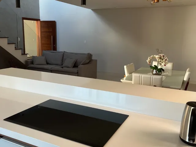 Imagem 15: Casa Ampla Semimobiliada com Duas Salas Comercias - Bairro Pagani em Palhoça/SC