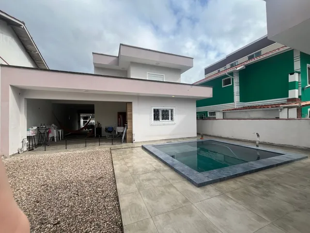 Imagem 13: Casa Ampla Semimobiliada com Duas Salas Comercias - Bairro Pagani em Palhoça/SC