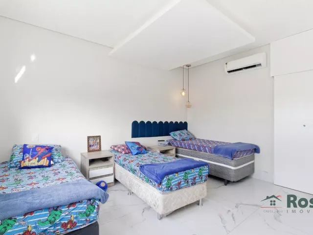 Imagem 2: Casa em Condomínio com 5 Suítes e Elevador no Florais Cuiabá!