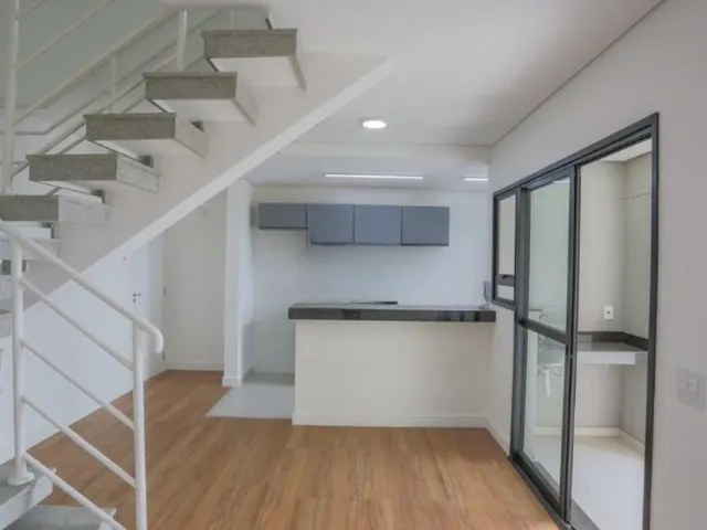 Imagem: O apartamento possui 3 Dormitórios, 1 Suíte, 3 Banheiros,