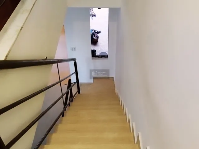 Imagem 14: Casa 4 Quartos com 2 Suítes e 2 Vagas – 418m² – Bairro Heliópolis – Região