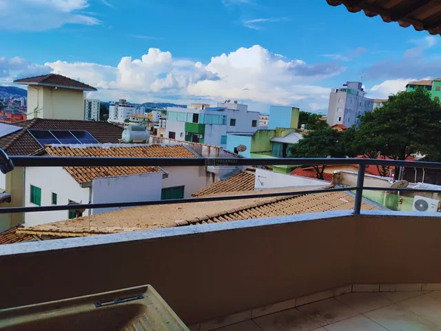 Imagem 16: Casa 4 Quartos com 2 Suítes e 2 Vagas – 418m² – Bairro Heliópolis – Região