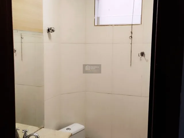Imagem 7: Casa 4 Quartos com 2 Suítes e 2 Vagas – 418m² – Bairro Heliópolis – Região