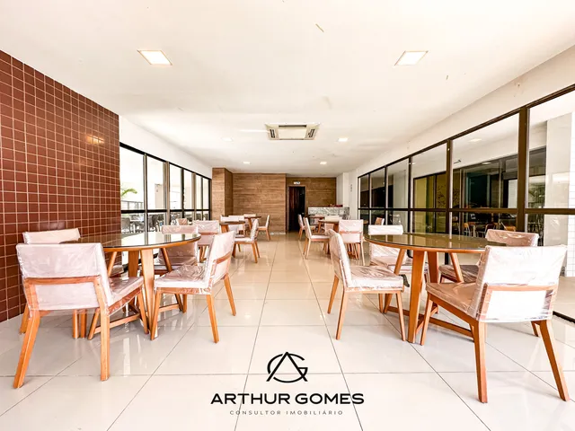 Imagem 7: Apartamento em Candeias com 2 Quartos e Vista Mar - Edf Famille Candeias
