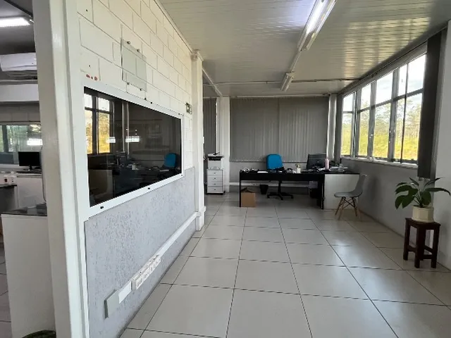 Imagem 13: Galpão industrial para venda em Alvorada, RS, junto a RS118, 2.700m2 de pavilhões em