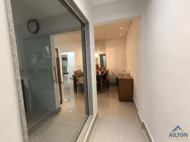 Imagem 2: Apartamento com 2 Quartos + DCE à Venda na Praia do Morro - Guarapari/ES
