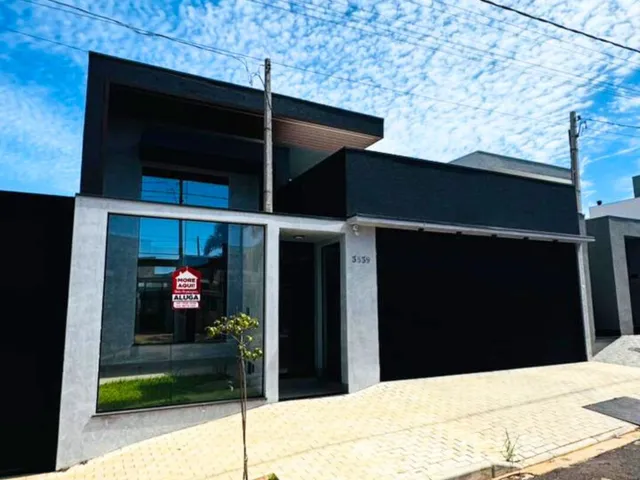 Imagem: Casa com Piscina, Amplo Quintal e Energia