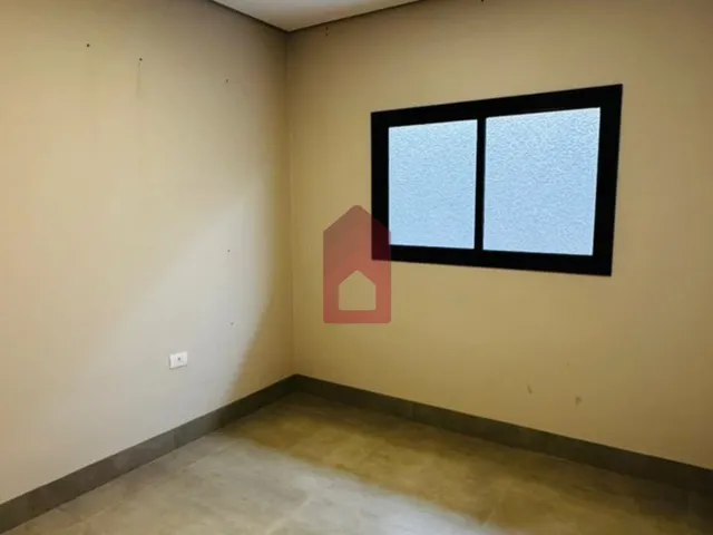 Imagem 10: Casa com Piscina, Amplo Quintal e Energia Fotovoltaica