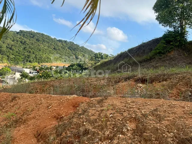 Imagem: Terreno à venda no bairro Bateas - Brusque/SC