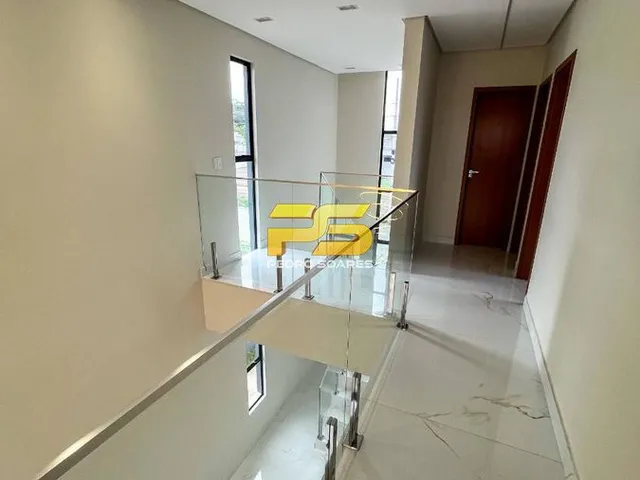 Imagem 4: Casa com 160M² para Alugar em Cond. Fechado de Alto Padrão