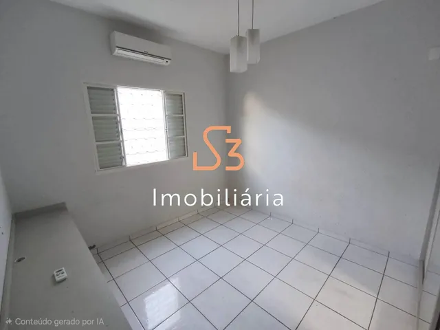 Imagem 7: Casa para Locação em Uberlândia-Mg, Bairro Tibery: 2 Quartos, 1 Suíte, 1 Sala, 2