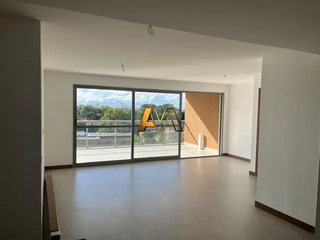 Imagem: O apartamento possui 3 Dormitórios, 3 Suítes, 4 Banheiros
