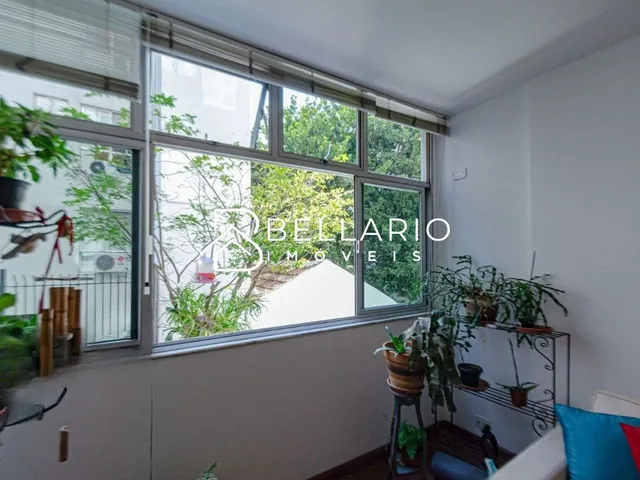 Imagem 4: Apartamento À Venda com 90 M², 3 Dormitórios e 1 Vaga - Lagoa - Rio de Janeiro/Rj