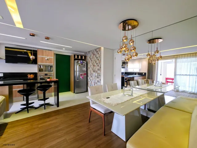 Imagem: O apartamento possui 2 Dormitórios, 1 Suíte, 3 Banheiros,