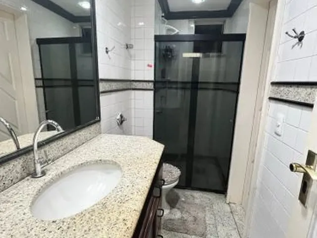 Imagem 13: Apartamento Nascente à Venda em Batista Campos – 2 Quartos Reformado no Edifício Rio