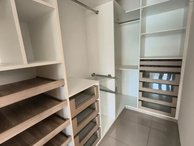 Imagem 16: Casa à Venda em Condomínio Fechado