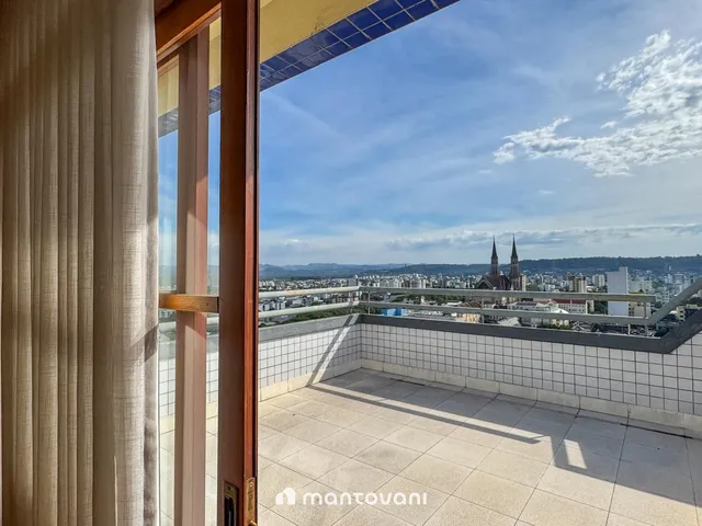 Imagem 8: Cobertura de Luxo com Piscina Privativa e a Vista Mais Exclusiva da Cidade