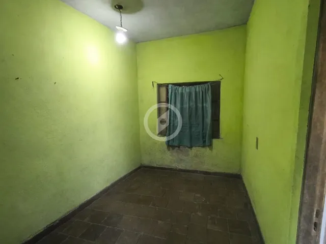 Imagem 6: Casa em aplo terreno na Ilha da Figueira