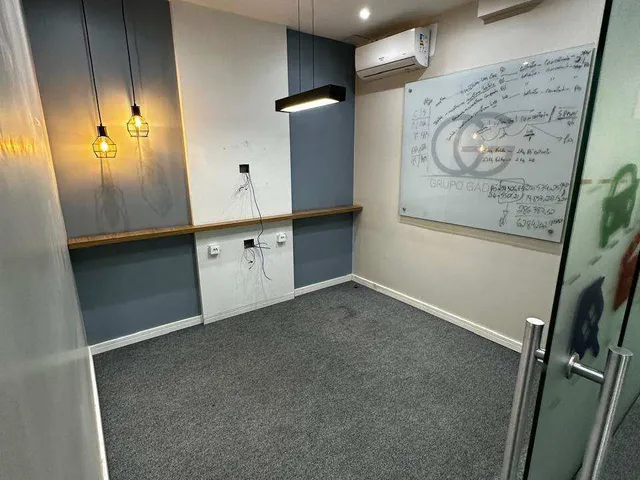 Imagem 13: Laje corporativa no Batel/Centro de Curitiba com 380m² no último andar do New Concept