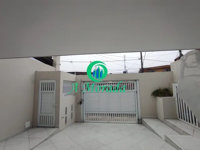 Imagem: O apartamento possui 2 Dormitórios, 1 Suíte, 2 Banheiros,