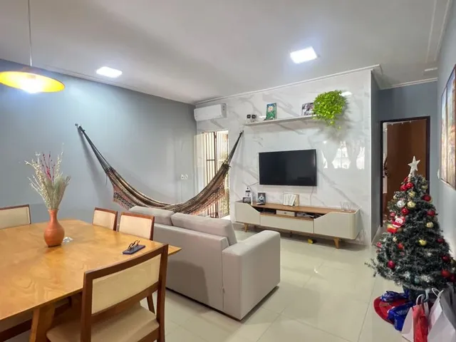 Imagem: A casa em condomínio possui 3 Dormitórios, 2 Suítes, 3 Banheiros