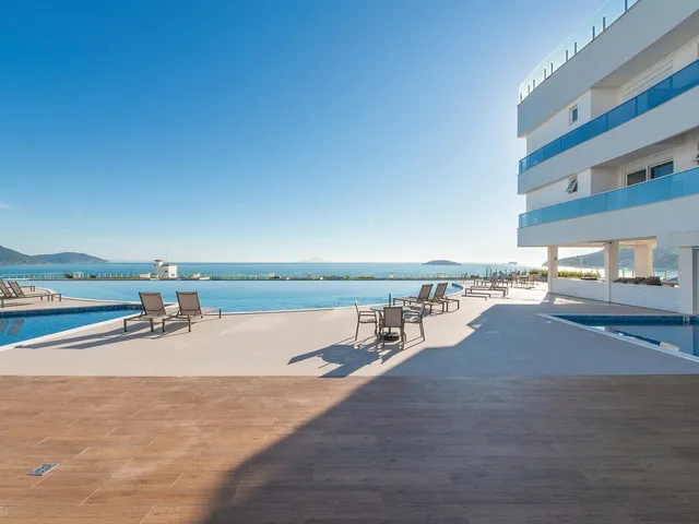 Imagem 9: Cobertura à venda sendo 3 suítes, 104.2 m² por - R$ 2.990.000,00 - Ingleses do Rio