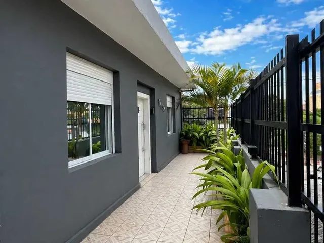 Imagem 12: Casa com 5 dormitórios e 3 vagas de garagem em Florianópolis/SC