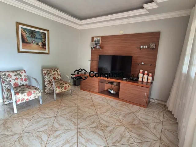 Imagem 11: Vendo Espaçosa Casa / Chácara à Venda no centro de Souza – Rio Manso/MG !