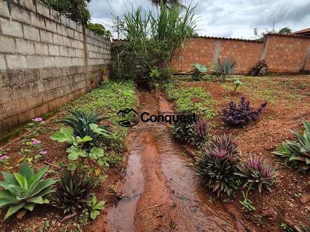 Imagem 7: Vendo Espaçosa Casa / Chácara à Venda no centro de Souza – Rio Manso/MG !