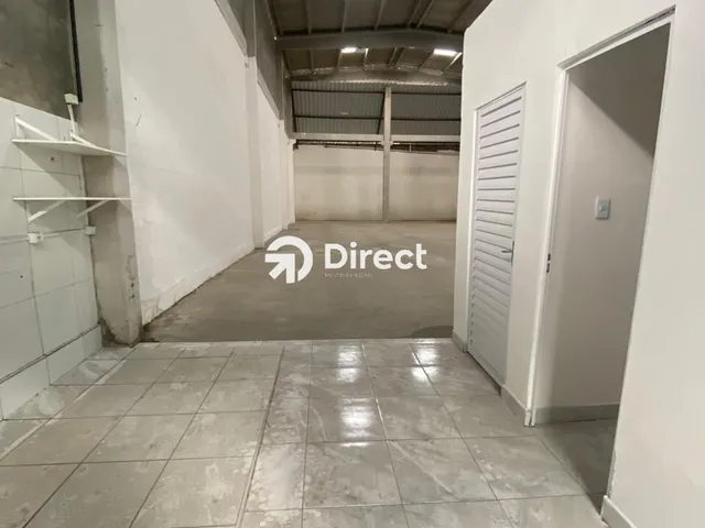 Imagem 4: GALPÃO COM 450 m² PARA LOCAÇÃO