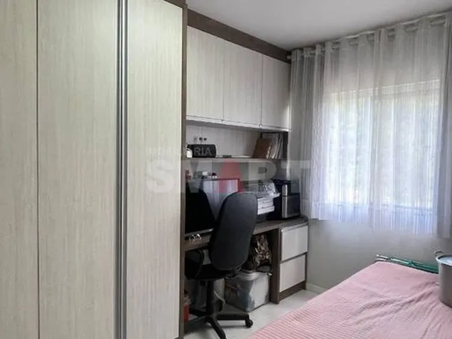 Imagem 2: Apartamento Mobiliado com 2 Dormitórios na Barra do Rio Cerro