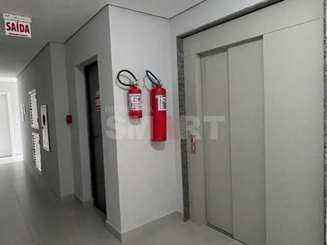 Imagem 9: Apartamento Mobiliado com 2 Dormitórios na Barra do Rio Cerro