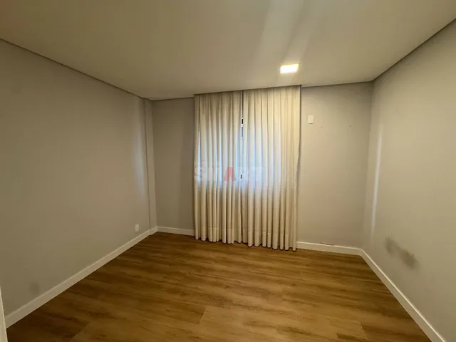 Imagem 4: Apartamento a Venda no Centro de Jaraguá do Sul com 1 Suíte e 2 Dormitórios