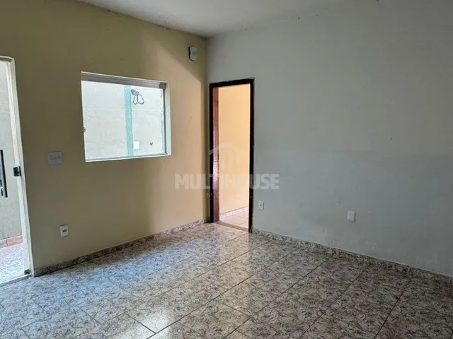 Imagem 11: Casa com 3 quartos, 1 suíte e 1 vaga grande no bairro Ouro Preto