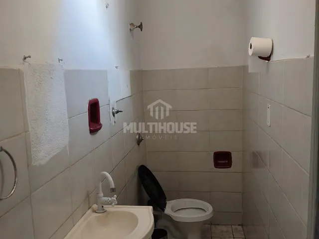 Imagem 10: Casa com 3 quartos, 1 vaga para locação no Minas Caixa, Belo Horizonte