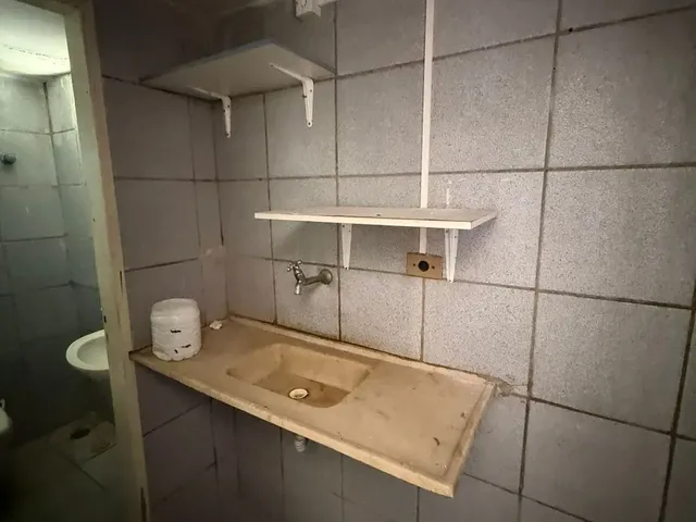 Imagem 3: Galpão 330m² – Pé Direito 6m e Escritório Amplo