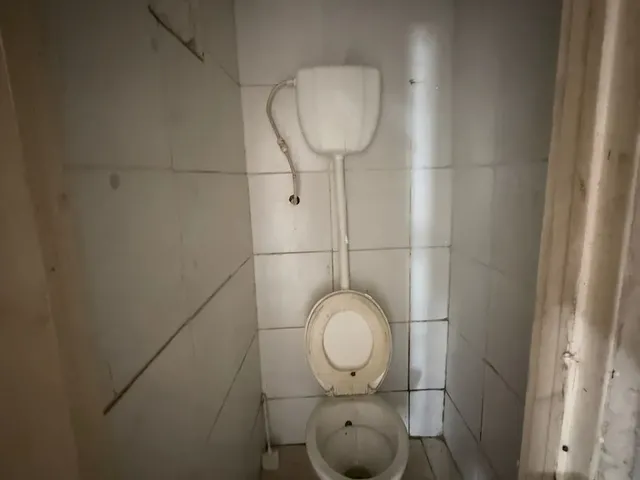 Imagem 9: Galpão 330m² – Pé Direito 6m e Escritório Amplo