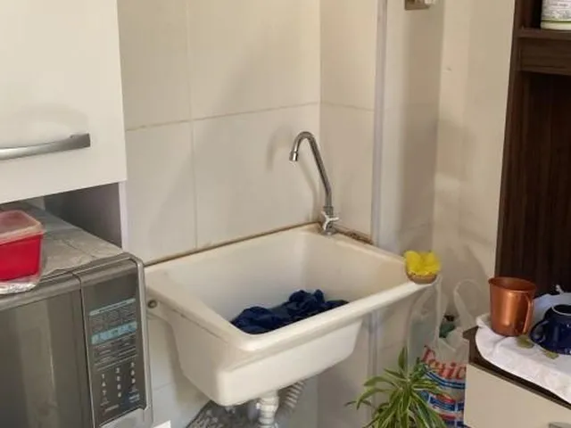 Imagem 3: Apartamento para Venda em Aparecida de Goiânia, Cardoso, 2 dormitórios, 1 banheiro, 1