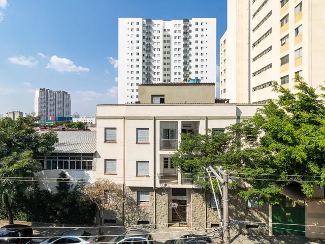 Imagem 2: Apartamento para Venda em Liberdade com 2 Quartos, 60M²