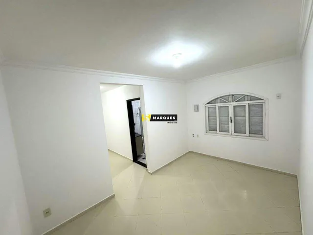 Imagem 11: Casa Comercial para Alugar, 100m² – Bairro América, Joinville/SC
