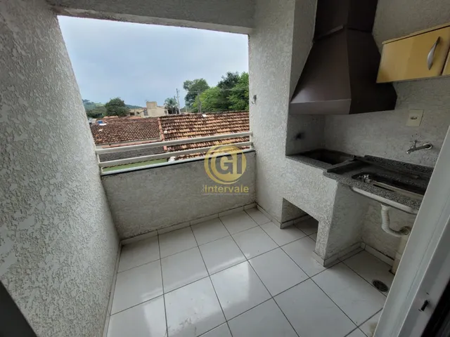Imagem: O apartamento possui 2 Dormitórios, 1 Banheiro, 1 Vaga na