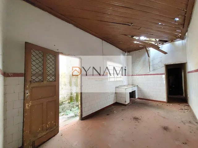 Imagem 5: Casa térrea na região central com excelente localização a apenas 350m² da estação
