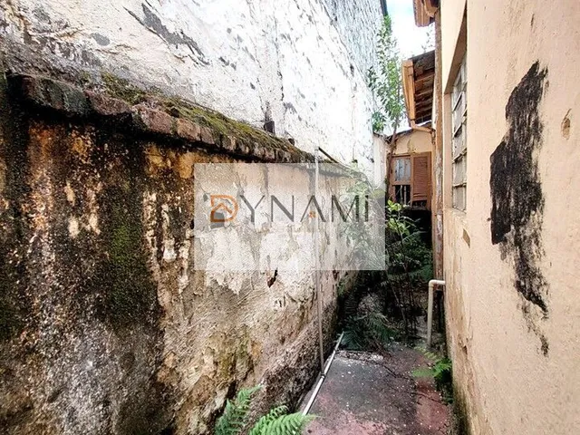 Imagem 10: Casa térrea na região central com excelente localização a apenas 350m² da estação