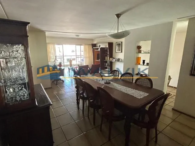 Imagem 10: Apartamento à venda nos Aflitos com 188m²!