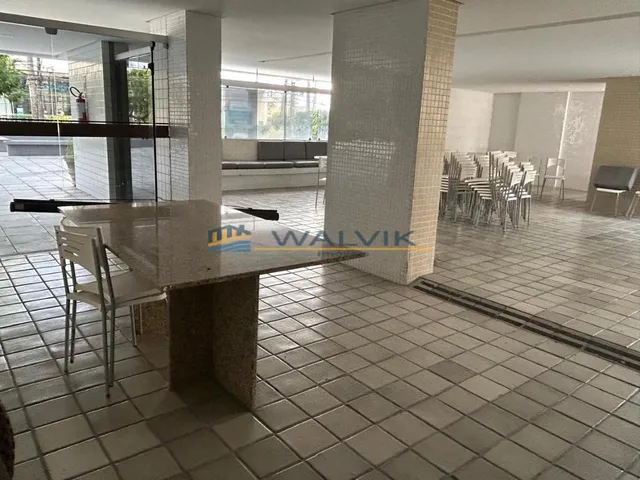 Imagem 7: Apartamento à venda nos Aflitos com 188m²!